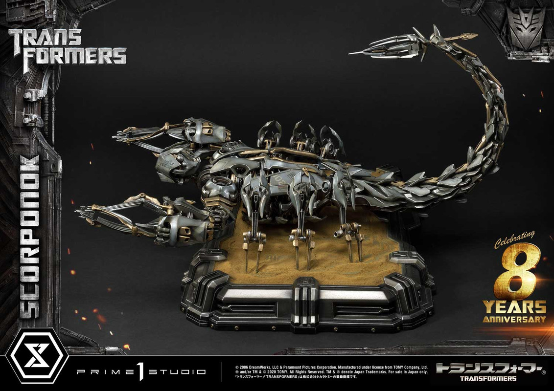 Prime-1-Studio-Transformers-2007-Scorponok-Statue-05