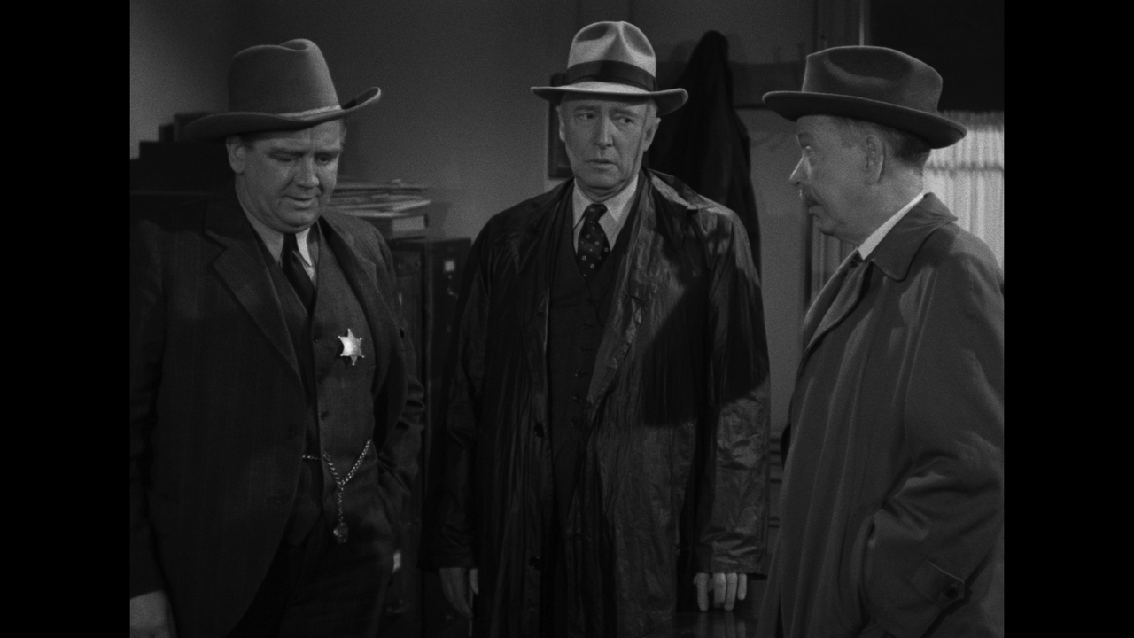 mpv-shot_Son.of.Dracula.1943.2160p.UHD.BDRemux.HDR.HEVC-Нечипорук_00_44_08_0008