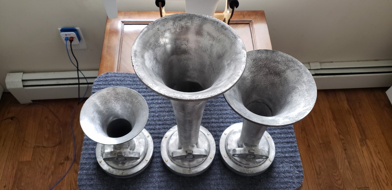 SiennaTrainHornInstall (15)