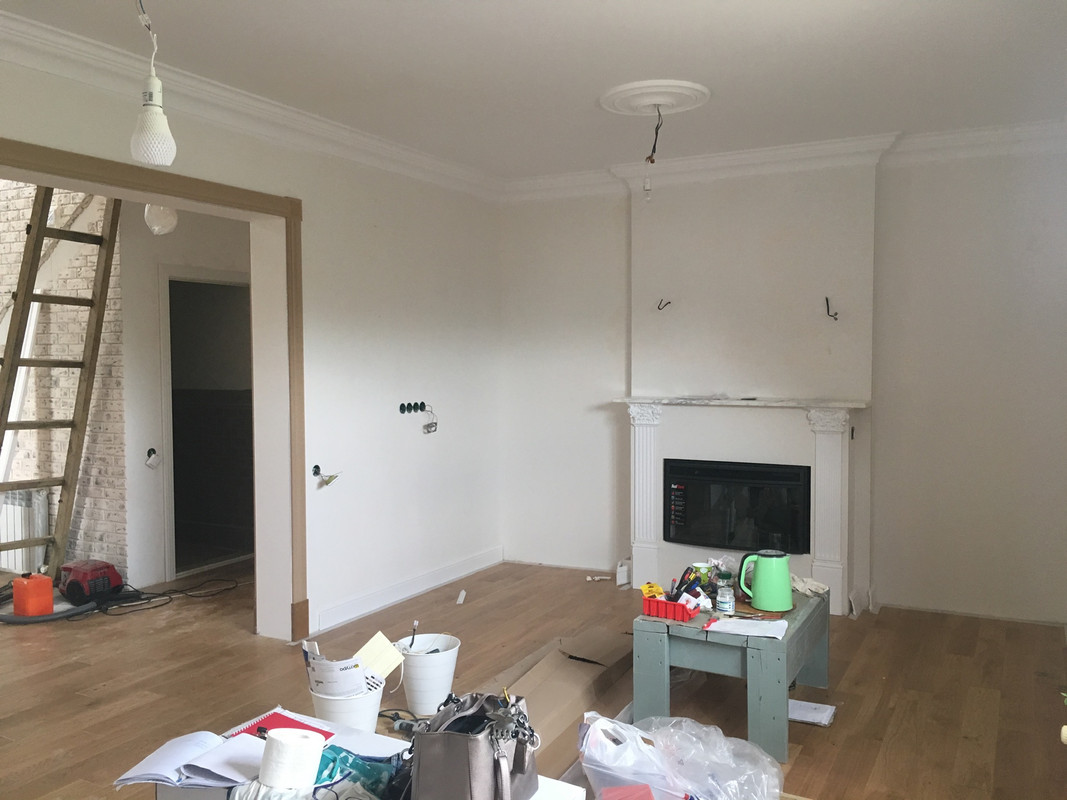 2BAE4269-1939-4335-B551-6282A2982252