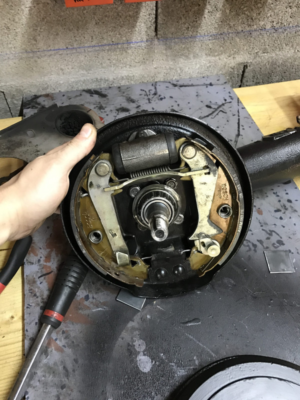 Restauration 4L (1056)