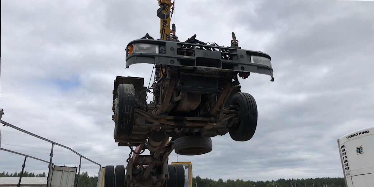 B7045B6F-56D4-4C60-BA86-CFAF464D971D