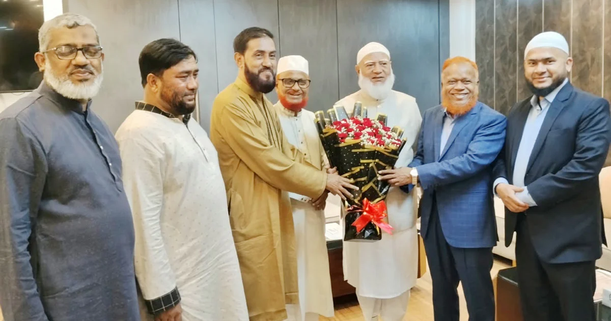 তুরস্ক সফর শেষে দেশে ফিরেছেন ডা. শফিকুর রহমান