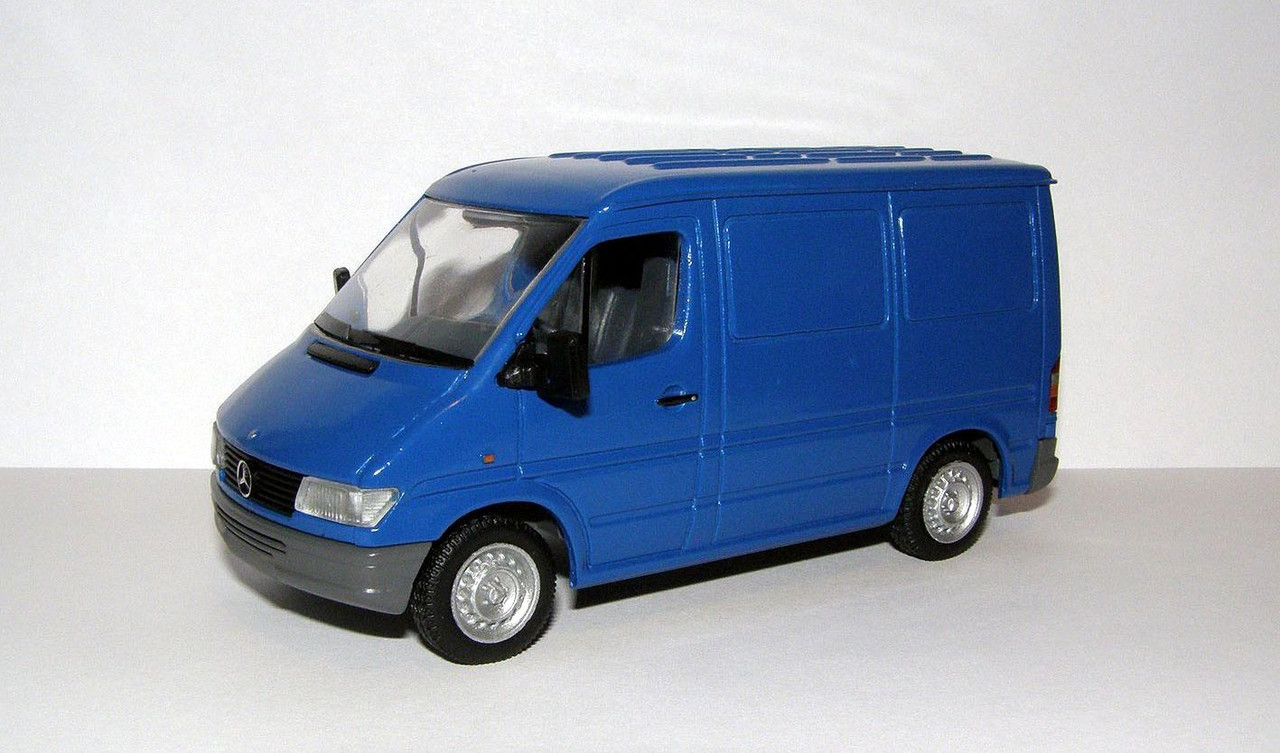 1995 Mercedes-Benz Sprinter 208D (T1N W903) (NZG Modelle Art.No.
