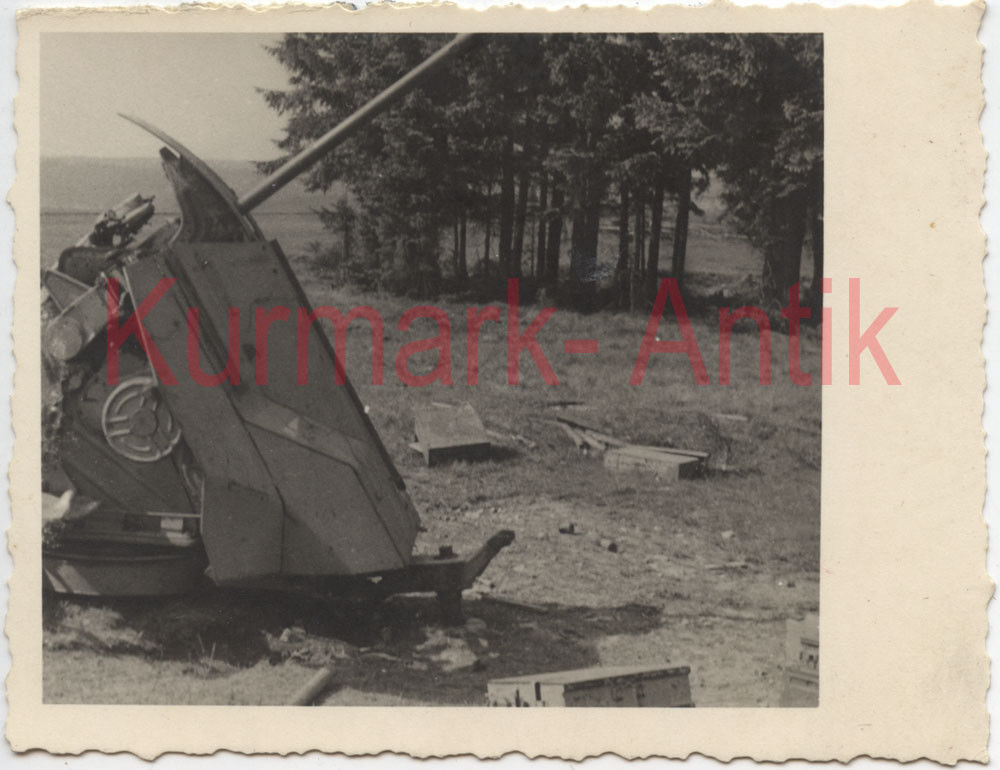 Foto Wehrmacht Flak Artillerie Kanone Geschütz seltene Lafette