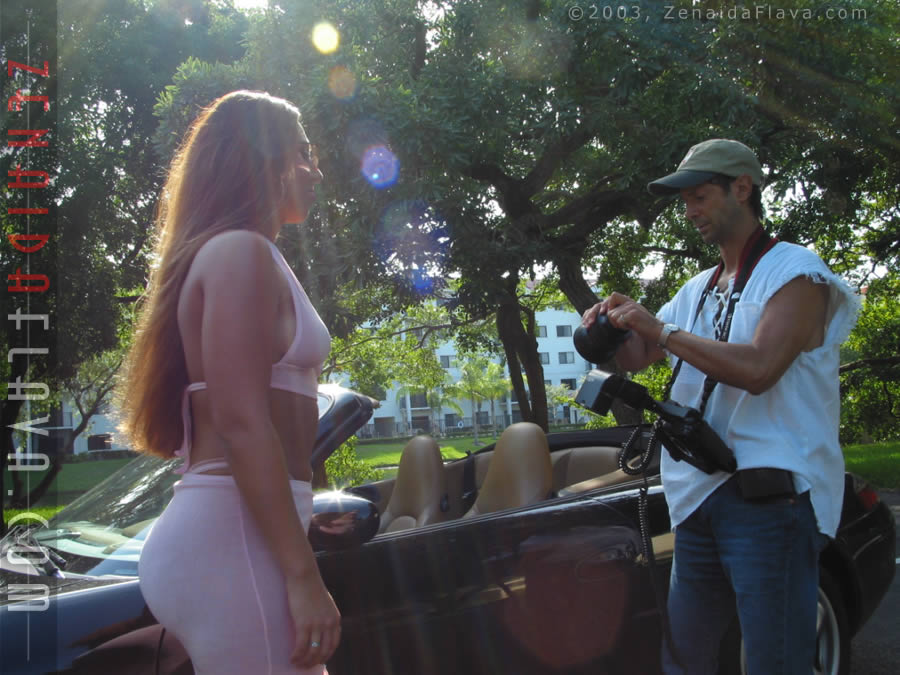 [Image: zenaida-behindscenes1-050.jpg]