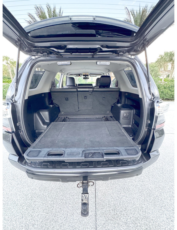 Vehicle thumbnail 12