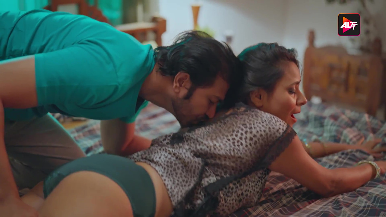 vlcsnap-2025-05-13-01h31m35s834