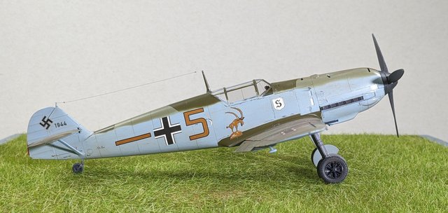 Eduard-BF109-E3-05.jpg