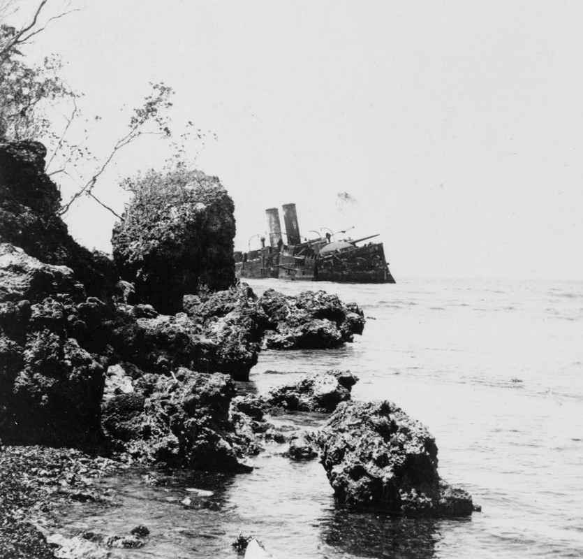Bataille de Santiago de Cuba 1898 Almirante-Oquendo-wreck-Cuba-1899-jpg-bfe28a2f82335564f89226b65acf5bfb