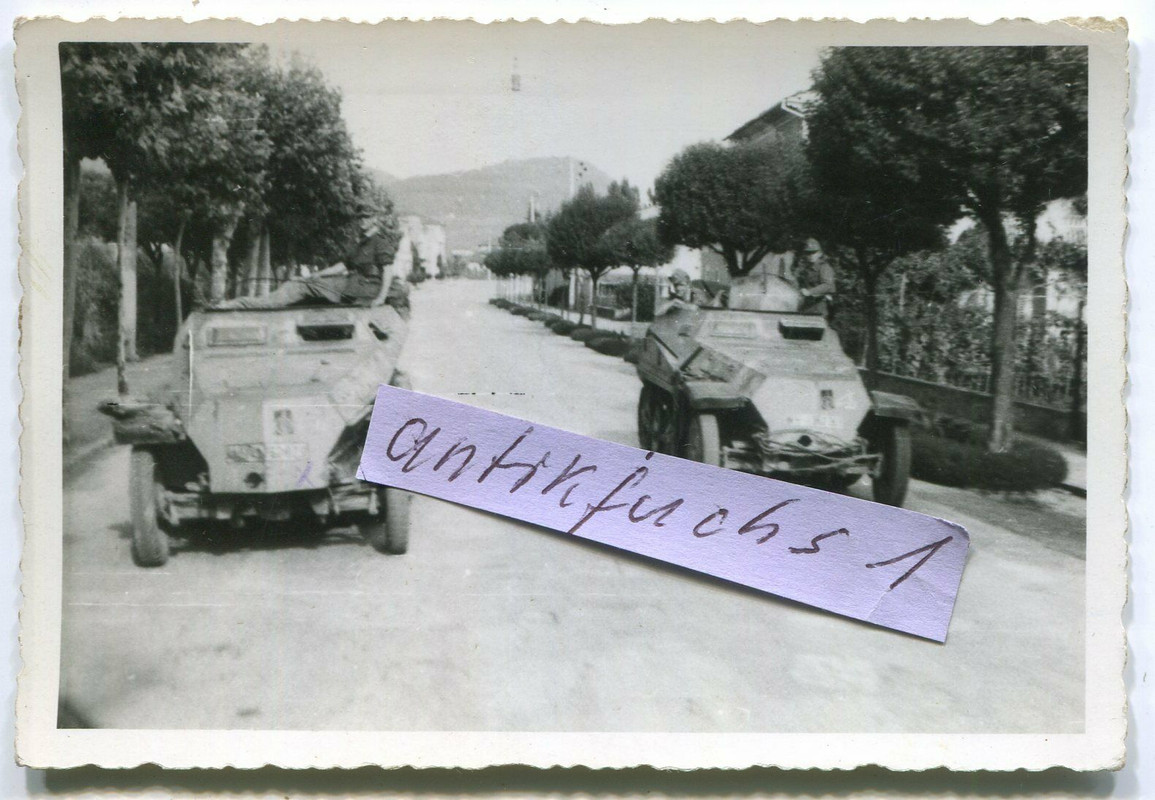 Schützen-Panzer_SPW´s der 26.Panzer-Division in italien 1944d