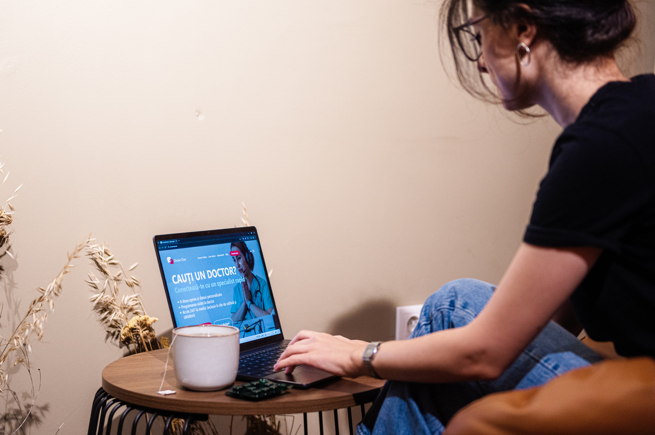 Fără rând, fără stres. Servicii medicale la un click distanță: Inspirația din spatele unui startup health-tech de succes
