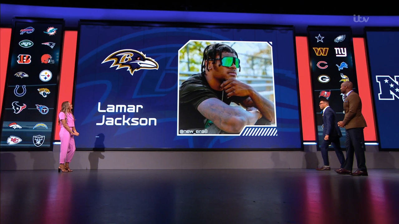 The.NFL.Show.S01E02.ts_snapshot_01.01.19.311