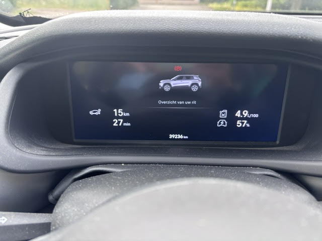 20260726-Jeep-dashboard-elektrisch.jpg