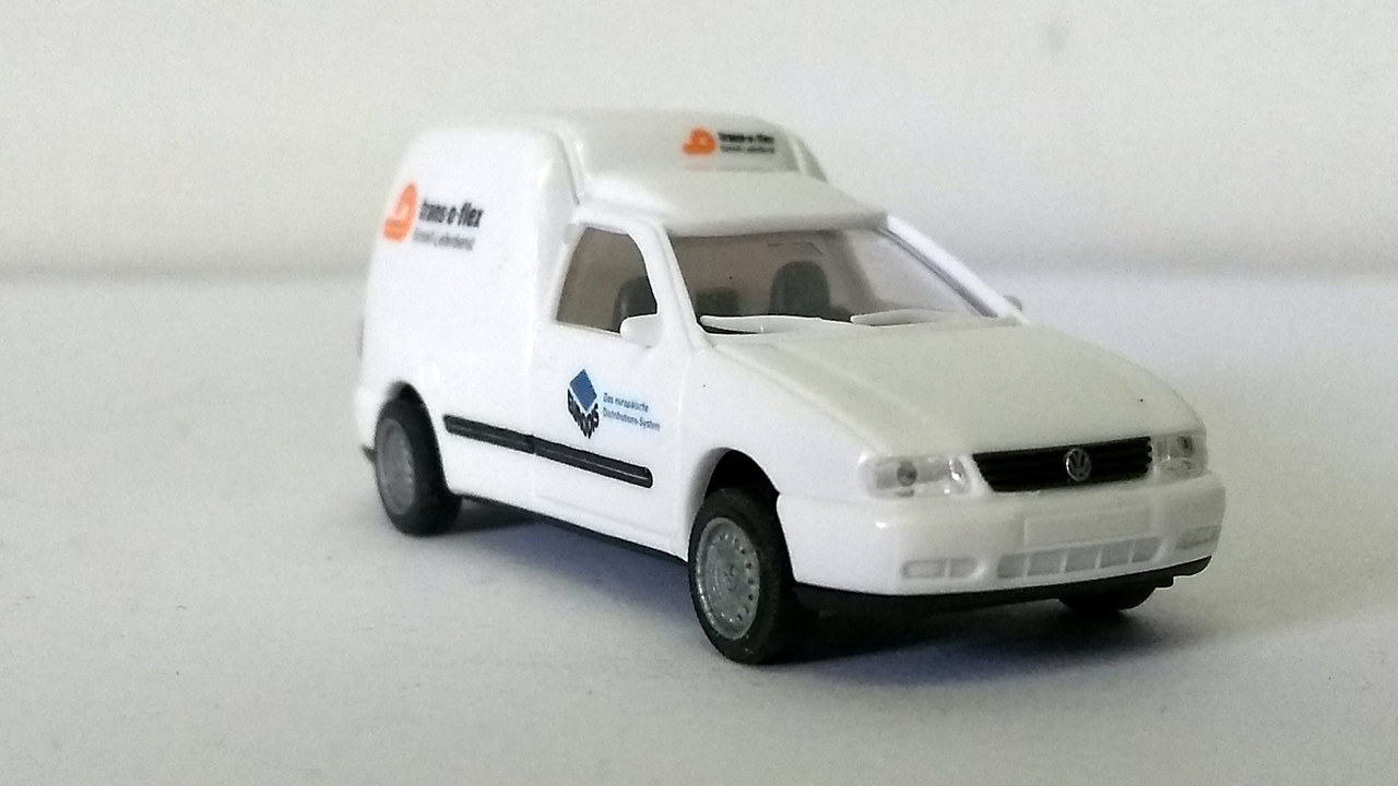 Mach (2818)
