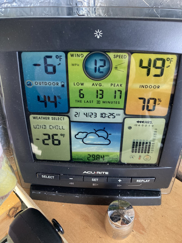 70F2AAA3-CEC0-4B8D-9DD6-22B8C77A9BF9