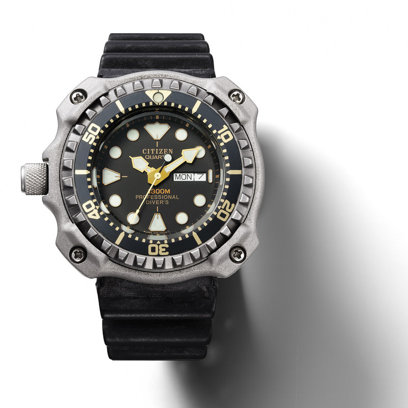 1982-Citizen-ProDiver-Professional-Diver-1300m