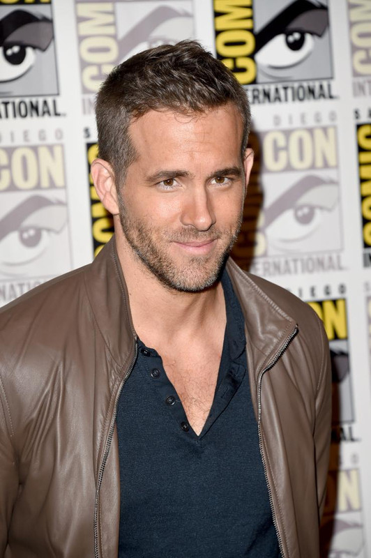 Ryan Reynolds 2024 Wife, net worth, tattoos, smoking & body facts Taddlr