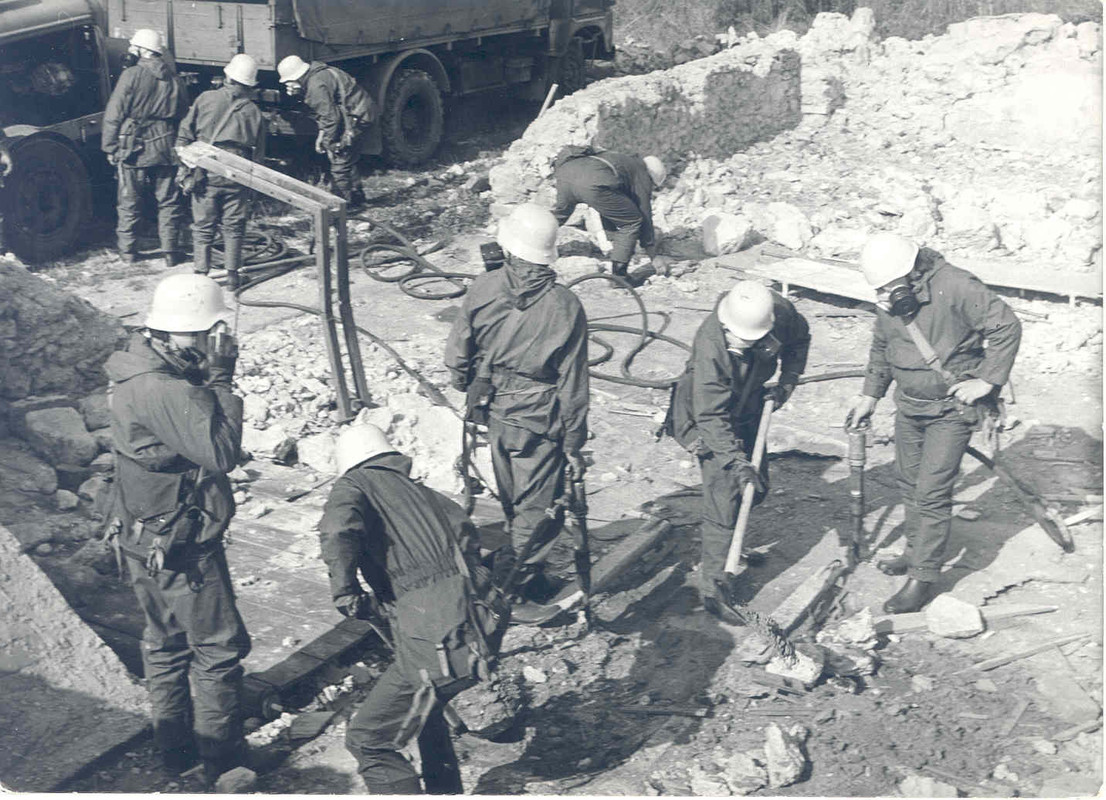 archív foto polgári védelem bemutatón