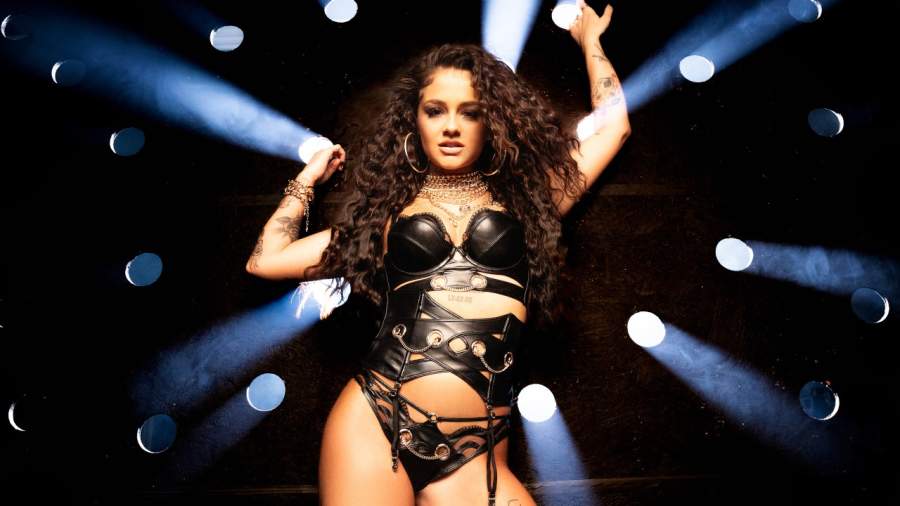 Ryan Reid – On The Rocks – Twistys