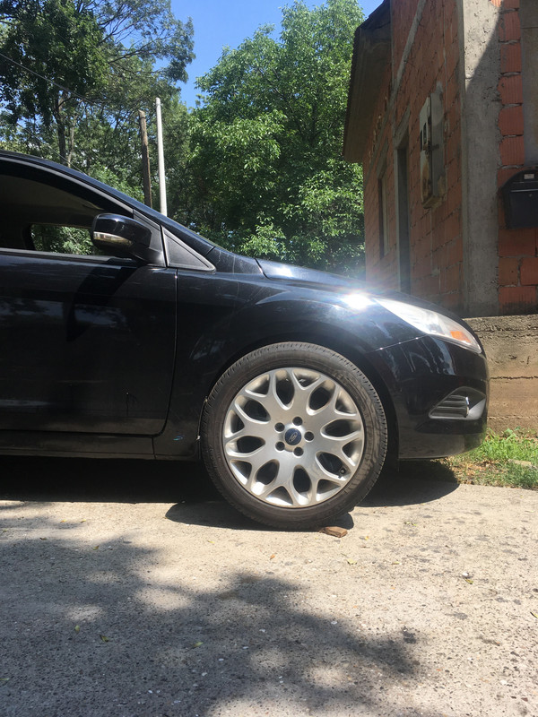 A3E370F7-2E0E-4008-9630-A667765D2689