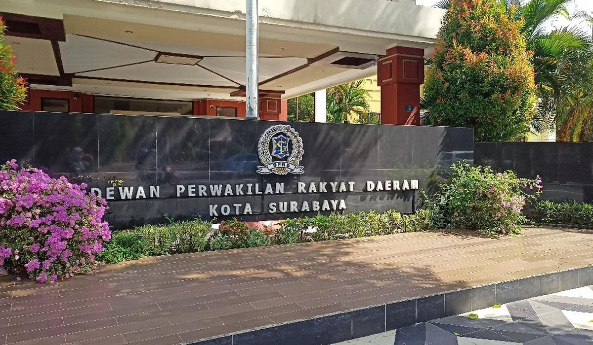 Cegah Perundungan, DPRD Surabaya Desak Dindik Bentuk Satgas Anti-Bullying! Cegah Perundungan, DPRD Surabaya Desak Dindik Bentuk Satgas Anti-Bullying!