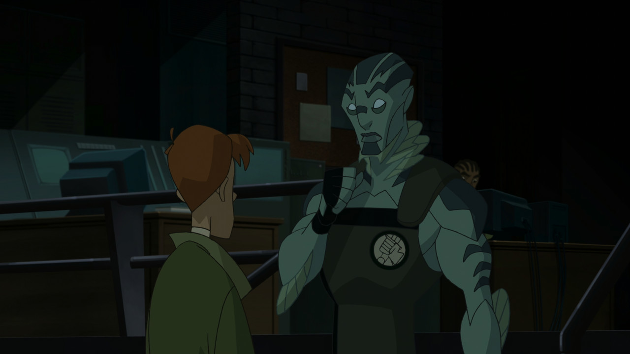 Hellboy Sword of Storms 2006 UHD 2160p HDR Voldmair mkv snapshot 00 24 24 380