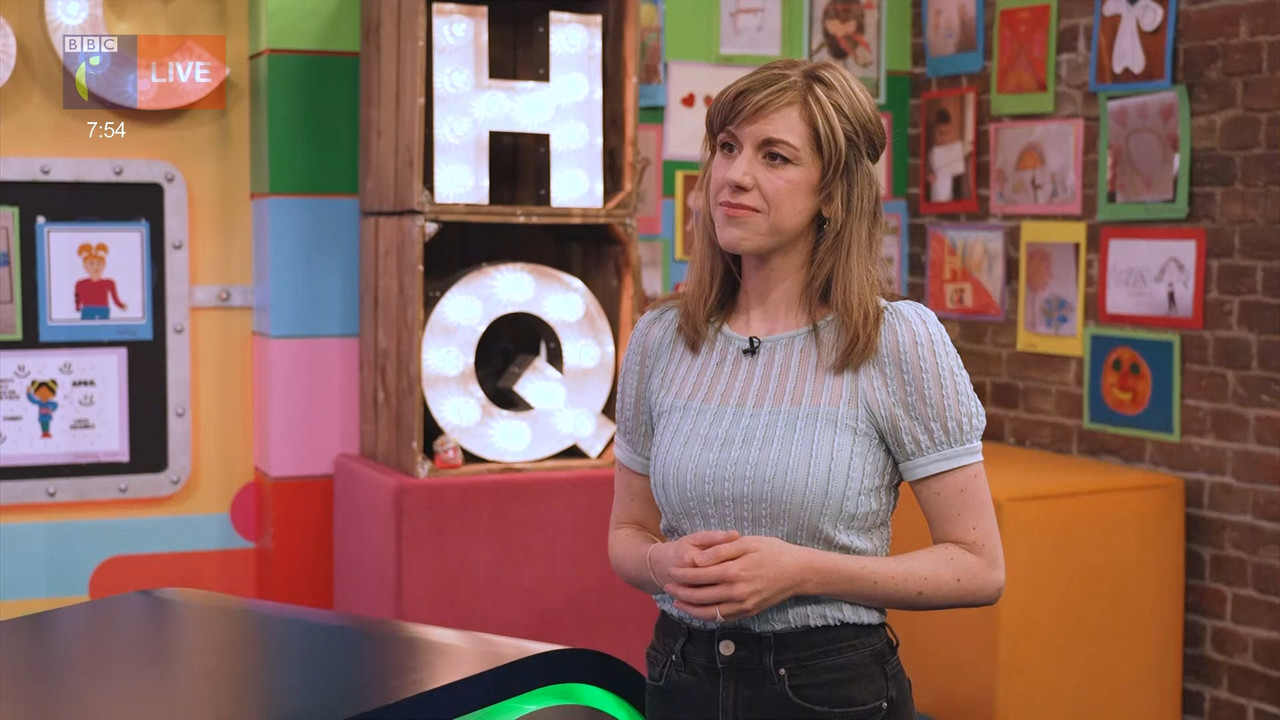 Newsround_20220506_07450800.ts_snapshot_10.22.682