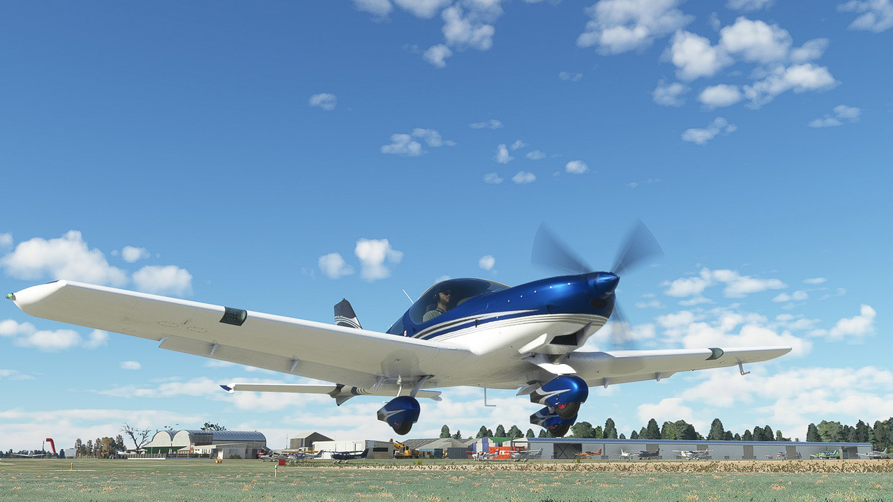 Fenland-aerodrome-EGCL-21.jpg