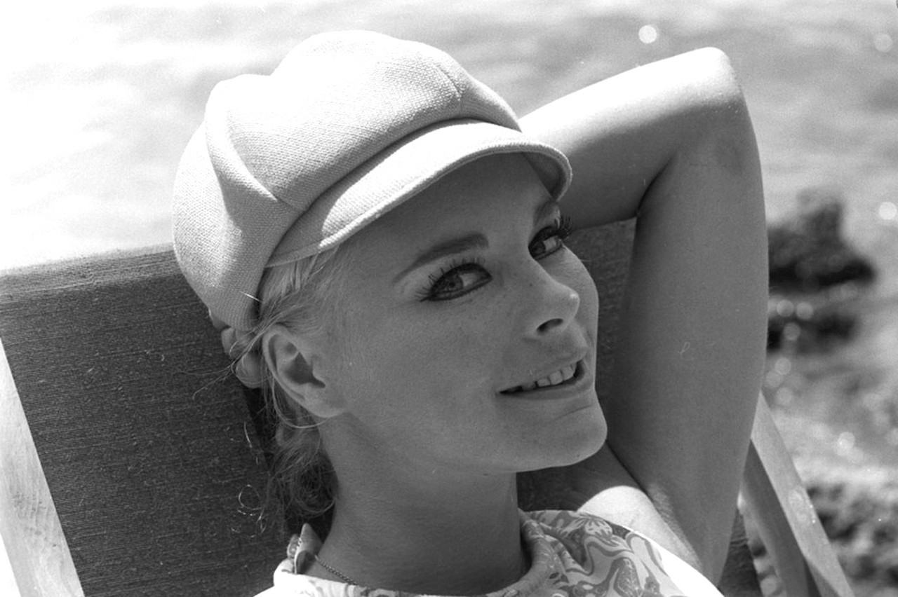 elke sommer mh71