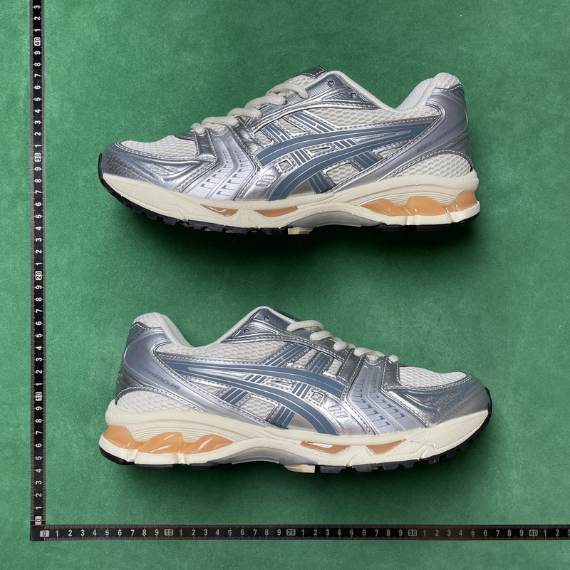 Asics Gel-Kayano 14