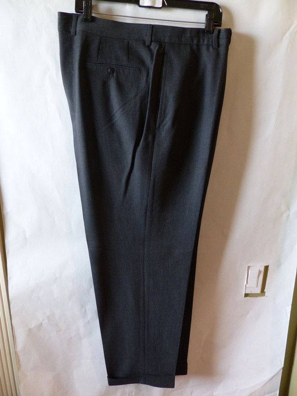 HUGO BOSS MENS SLACKS CHARCOAL BLACK 17359/030 US MENS SIZE 46 ITALIAN 56