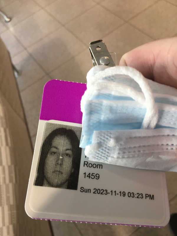 3B8F7621-0397-4927-ABA5-9F9E5970F4FF