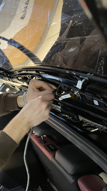 6BE98714-5676-45CD-9122-3EC5C8C02D8F