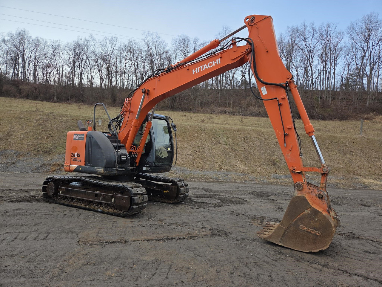 2015 HITACHI ZX135US-5N Excavator - 97 HP, Reduced Tail Swing, Long Arm