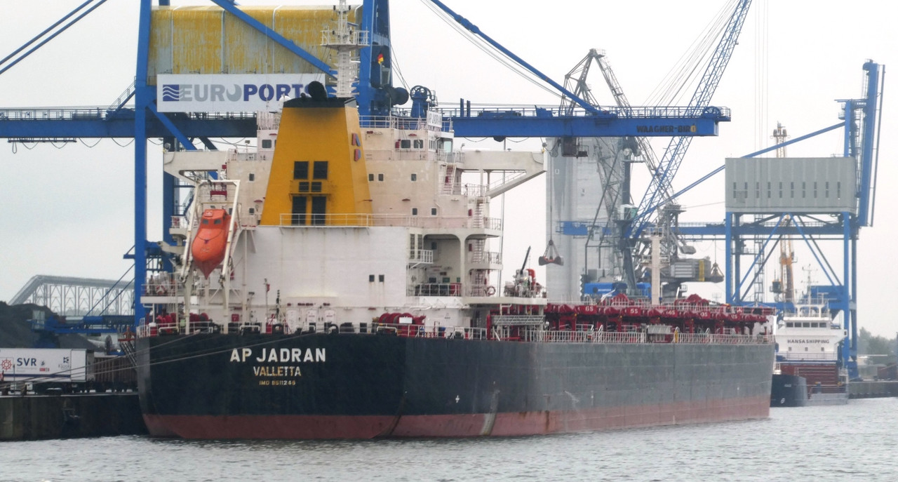 P1210641 (1940x1041)