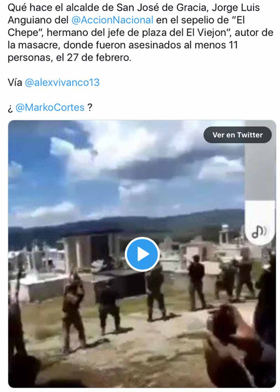 En sepelio de un narco del CJNG, asiste un alcalde de Michoacán