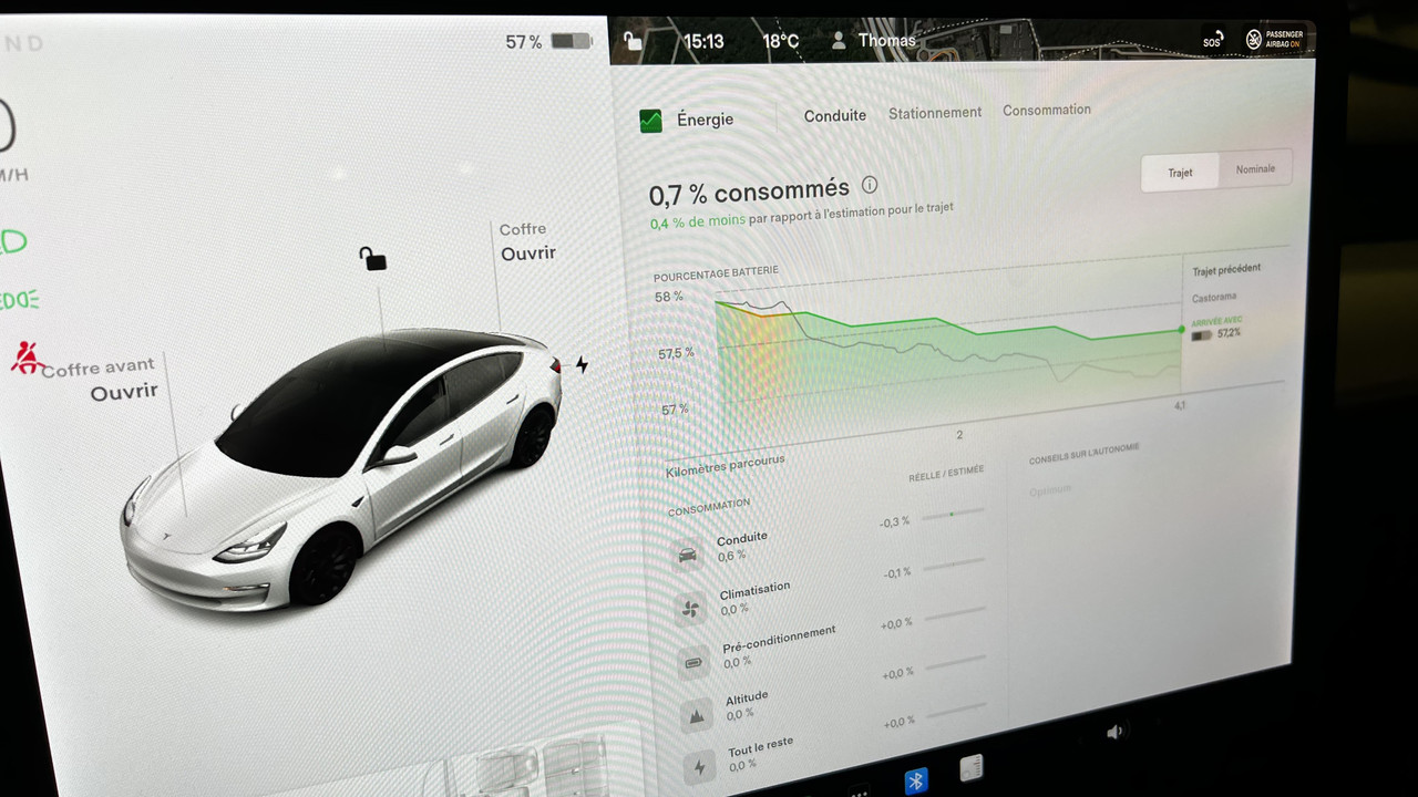 EB77E4C2-66D7-4457-8250-AFAE433065E9