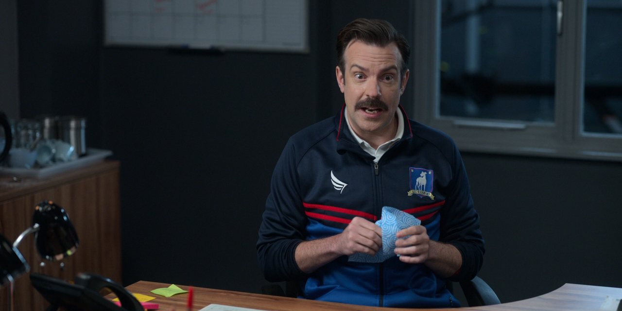 Ted.Lasso.S02E01.Addio.Earl.iTALIAN.MULTI.1080p.WEB.x264-MeM.mkv_snapshot_18.13_[2021.07.25_11.52.23