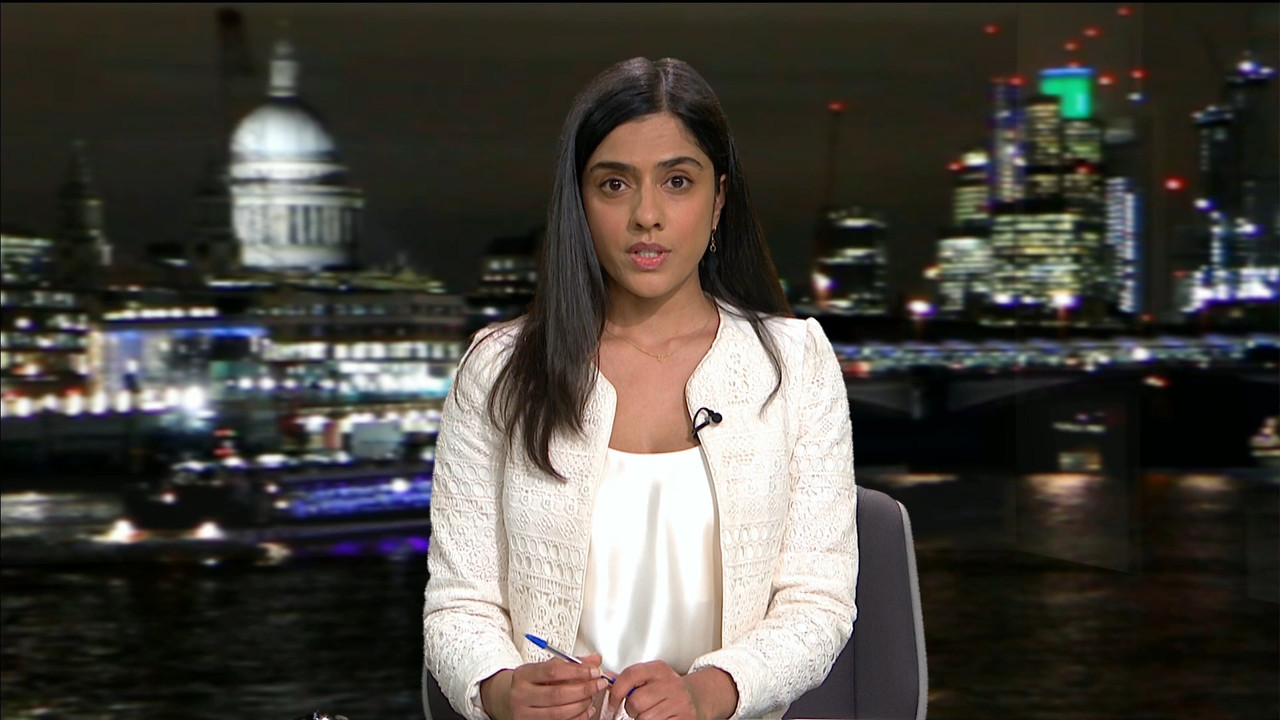 ITV News London_20220321_22302245.ts_snapshot_09.53.373
