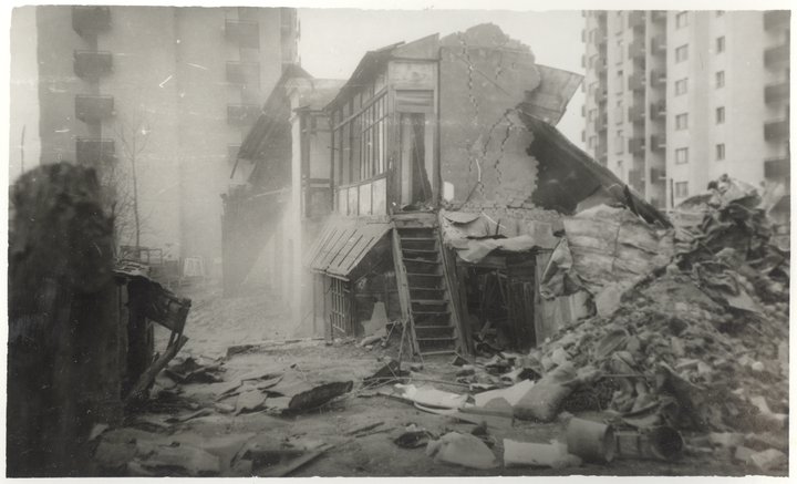 [Imagine: Cutremur-1977-Independentei.jpg]