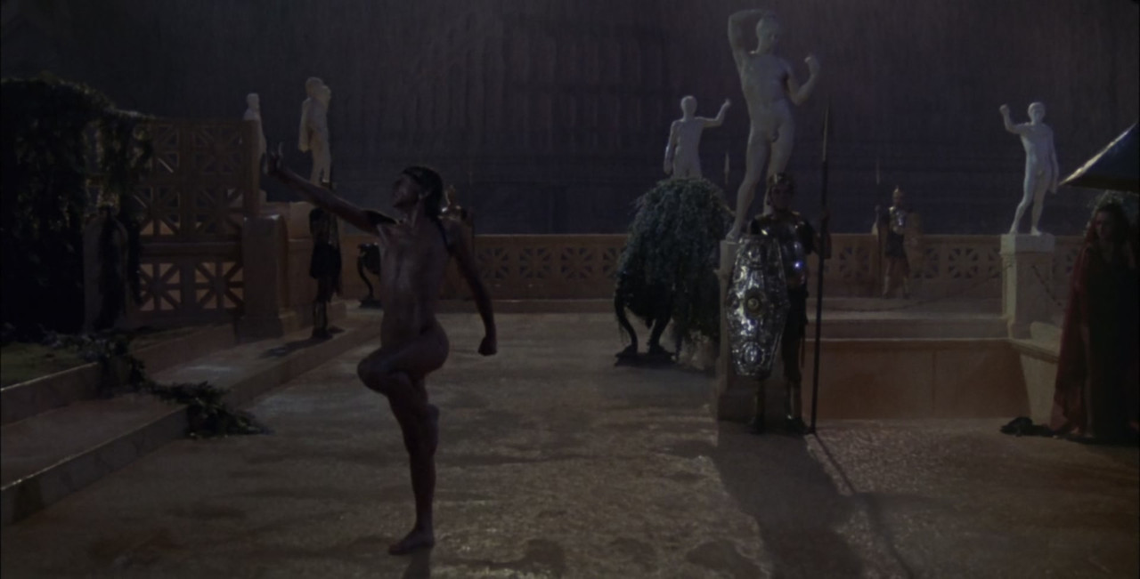 Caligula (1979) (1080p BluRay x265 FreetheFish)-10