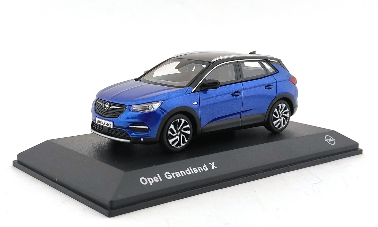 Opel Grandland X 2019 blue-black iScale (1)