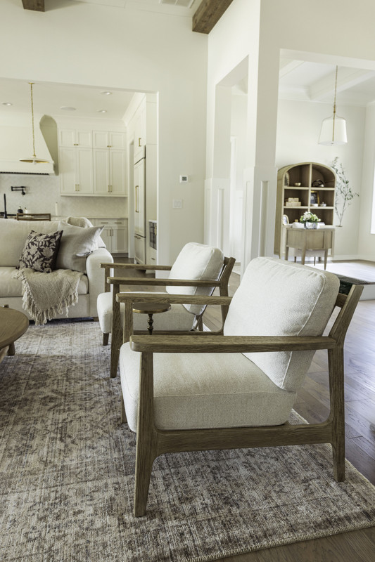 Light on Lanier - Image 6