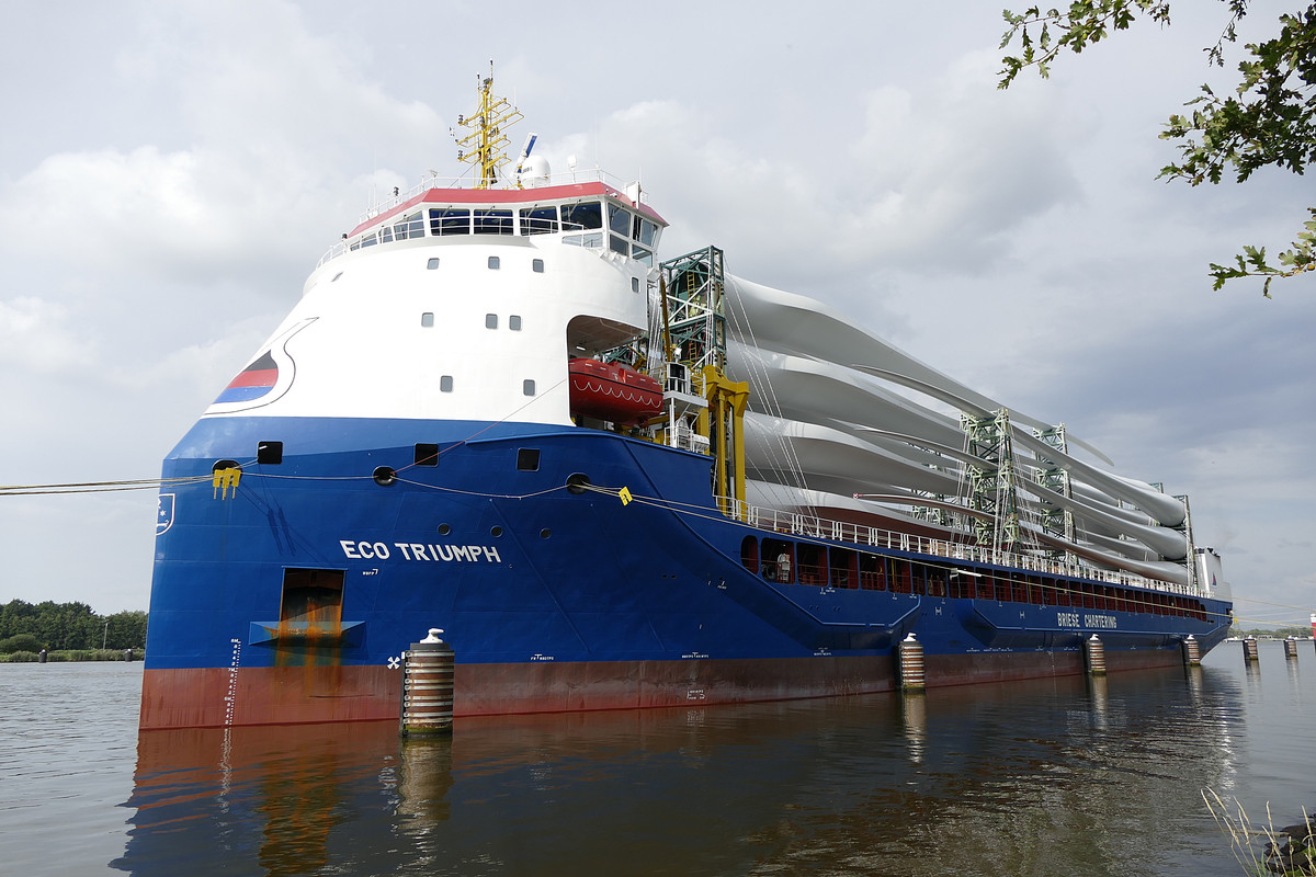 Eco Triumph (OK-090925-1)