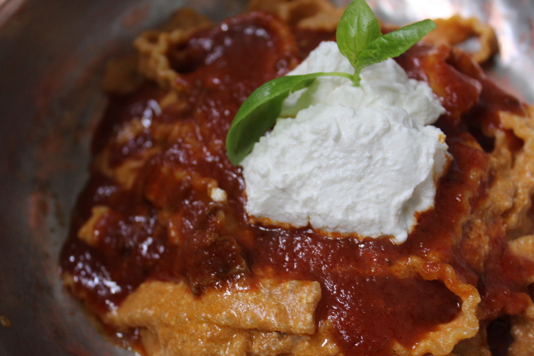 https://i.postimg.cc/MK6HLhv7/tuf-manfredi-con-ricotta.jpg