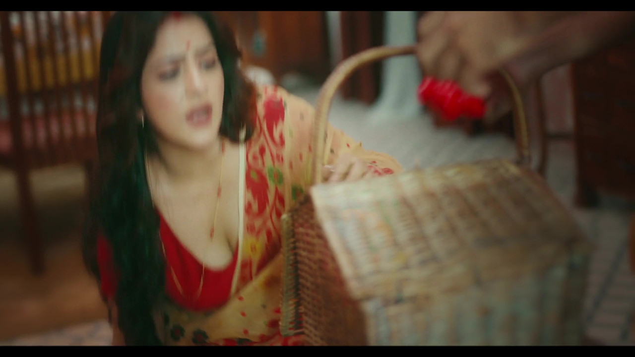 vlcsnap-2025-04-16-23h01m07s980