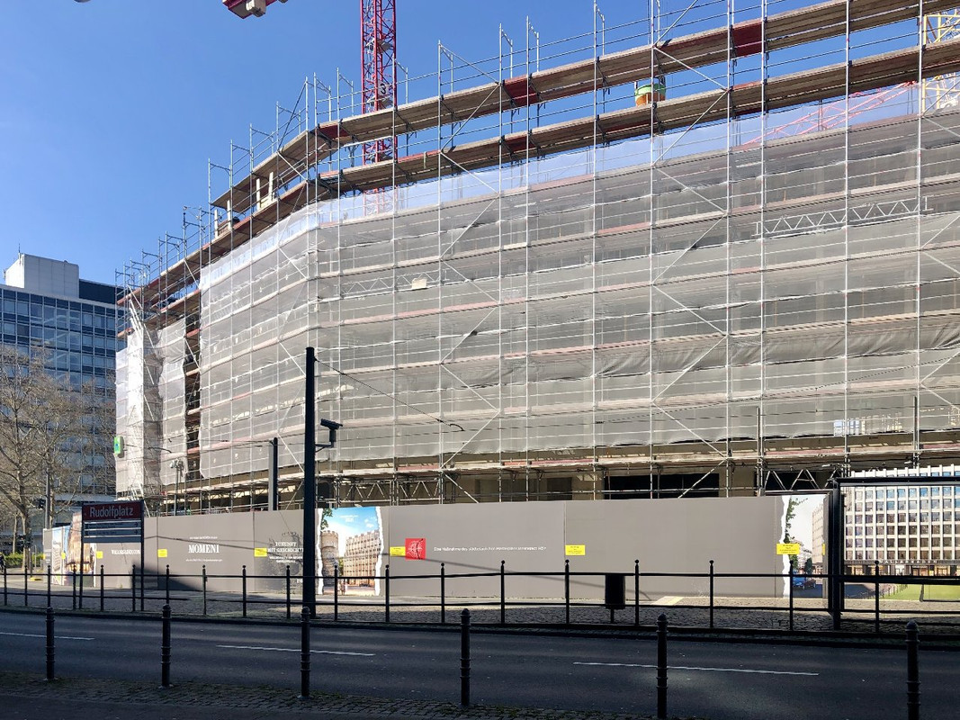 8746BCCD-793B-4251-A712-EDF4FB31B3F3