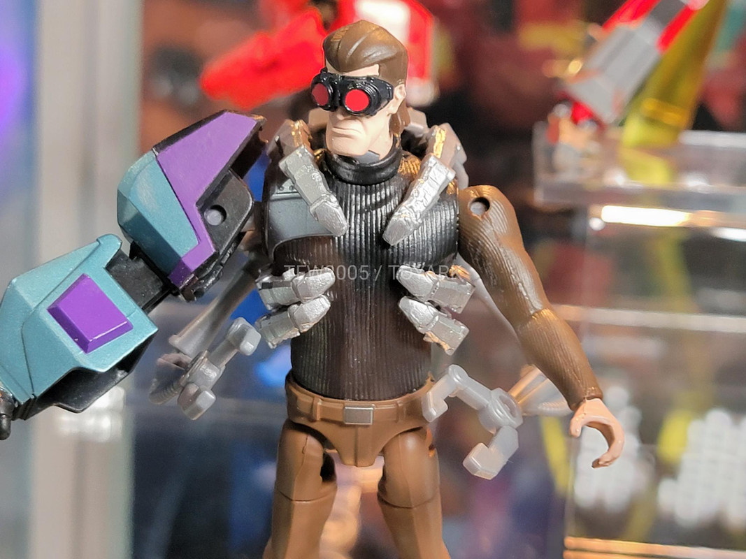 Transformers-EarthSpark-Toys-Reveal-09