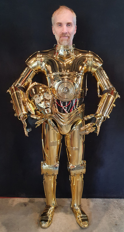 C-3PO_ Hennequez Fred_Helmet_Mask off